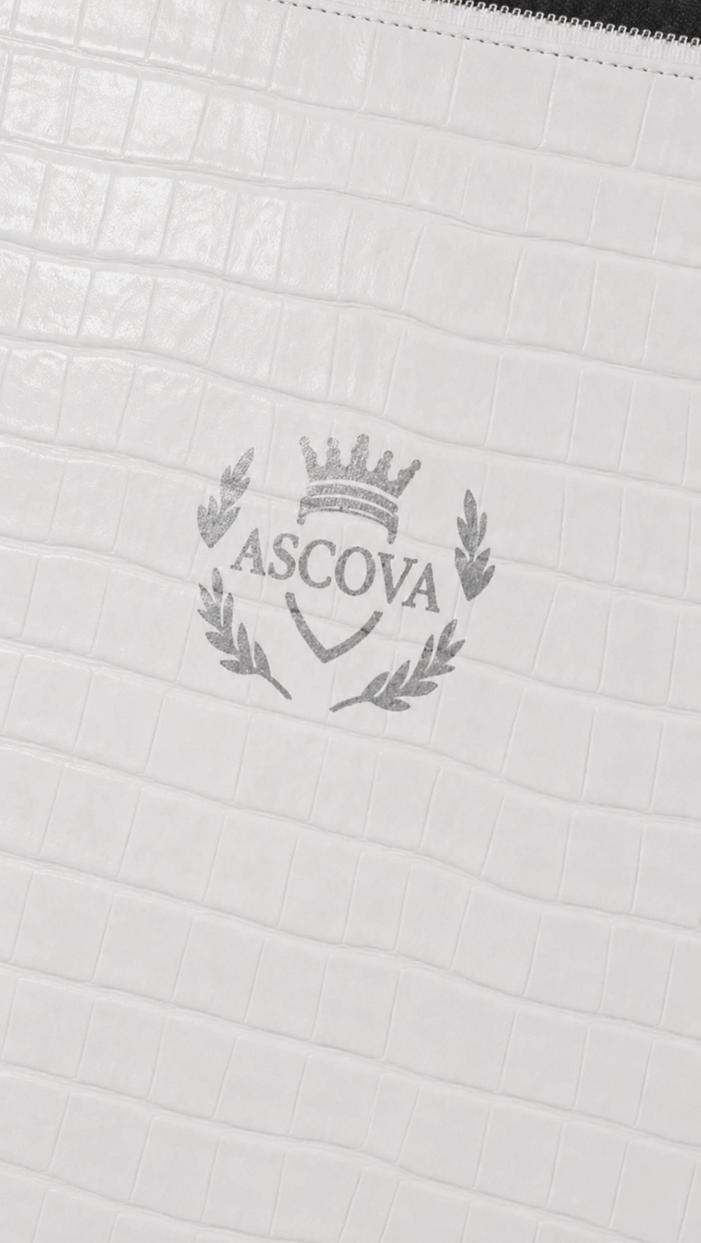 White Crocodile Pc Pouch